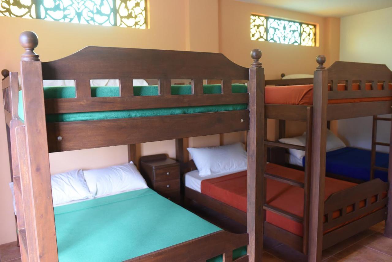 Casa Marina Bed And Breakfast Pagsanjan Exteriör bild