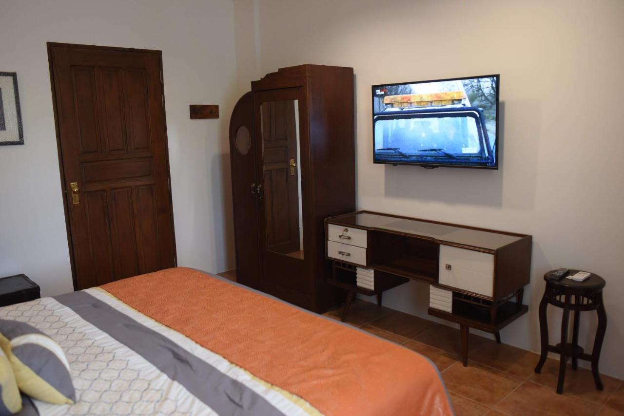 Casa Marina Bed And Breakfast Pagsanjan Exteriör bild